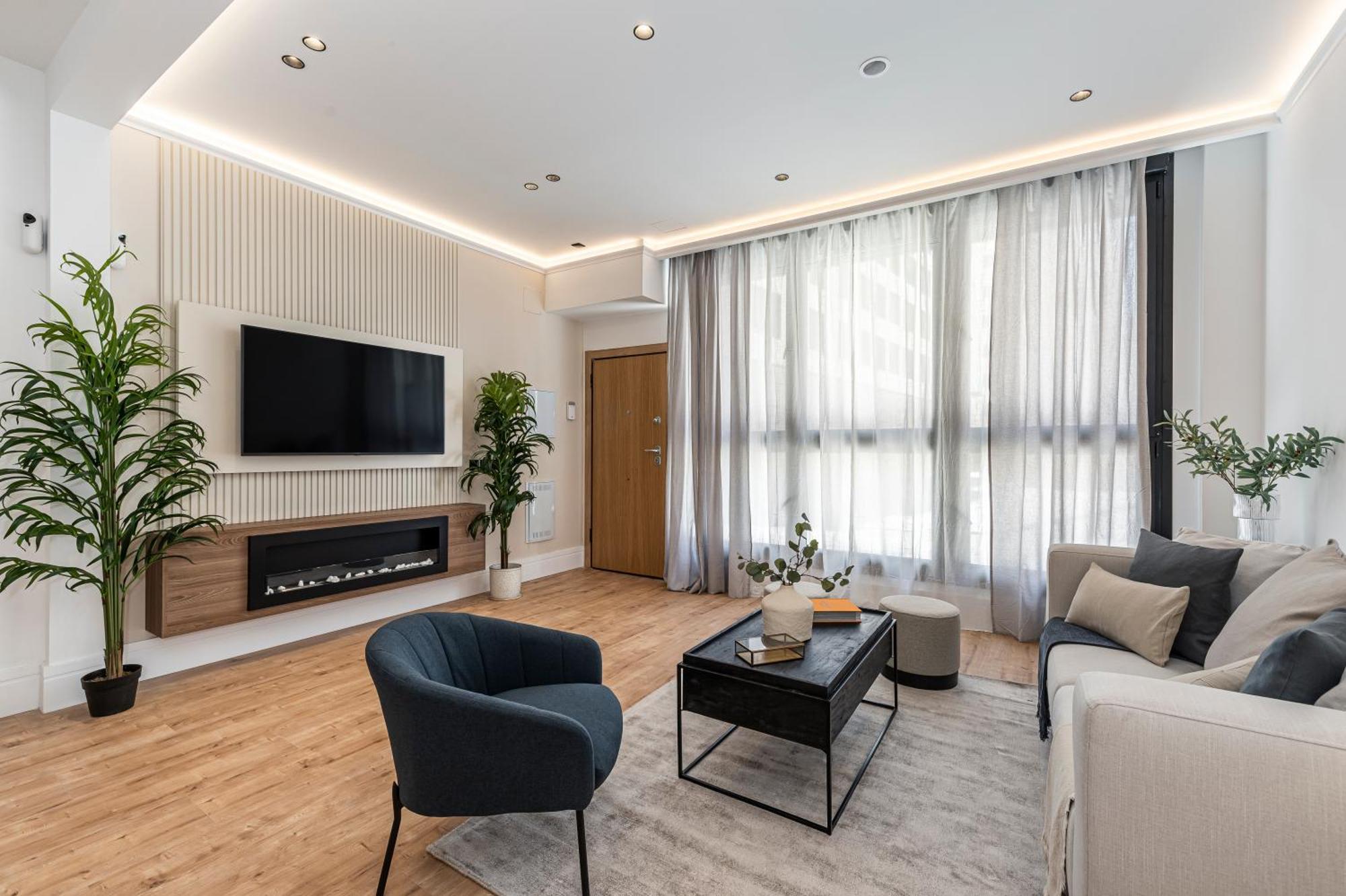 Mh Apartments Soho Мадрид Экстерьер фото